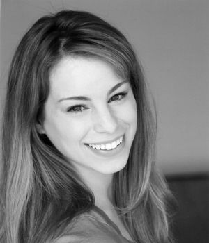 Ali Rose Dachis @ BroadwayWorld Ali Rose Dachis Photo
